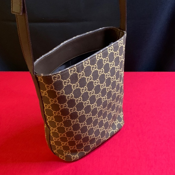 Gucci Brown and Cream Tom Ford Era Shoulder Bag with dusty - Picture 6 of 17